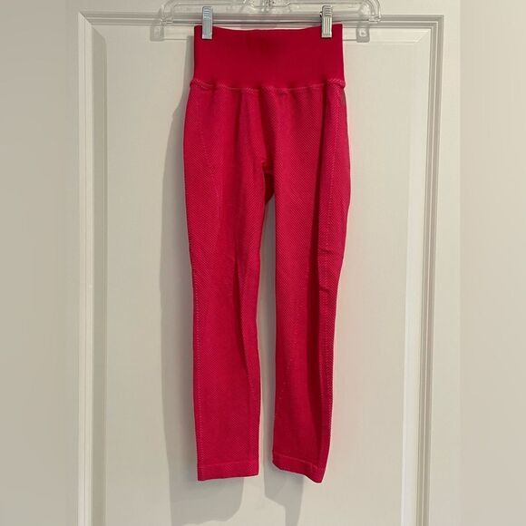 EUC Free People Free Throw Legging Size XS/S Pink - Picture 3 of 7